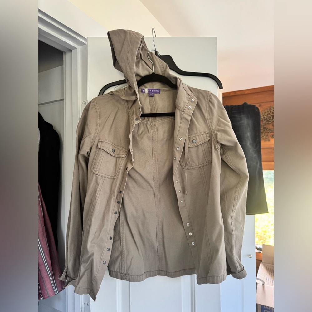 Ibex Women's Tan Shirt Jacket